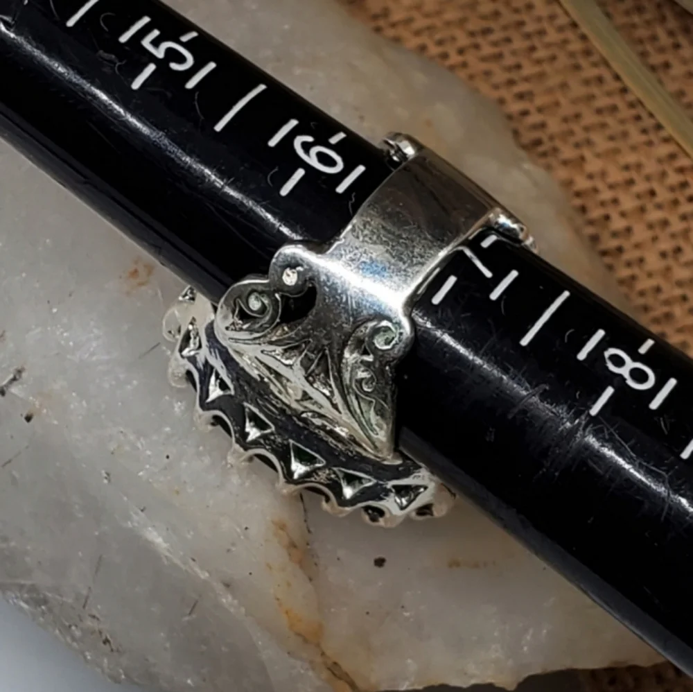 DIOPSIDE QUARTZ STONE LARGE White Rhodium/925 Silver RING